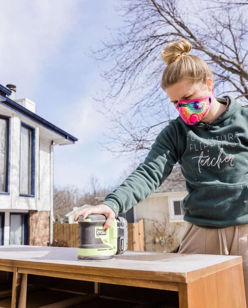Bellevue Times » Internet Sensation 'Furniture Flipping Teacher' Settles in with New Store in Bellevue » July 22, 2026