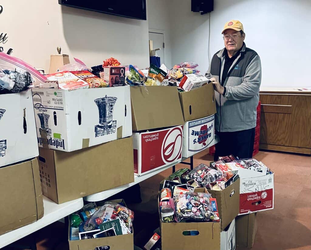 Bellevue Times » Christmas Event Hands of Hope Marks 6th Year in the Hands of Bellevue Together » July 21, 2026
