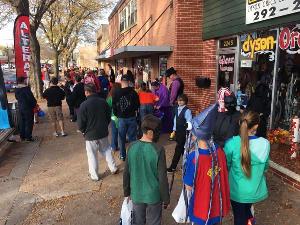 Bellevue Times » Bellevue Halloween Tradition this Weekend with Trick or Treat Olde Towne » July 19, 2026